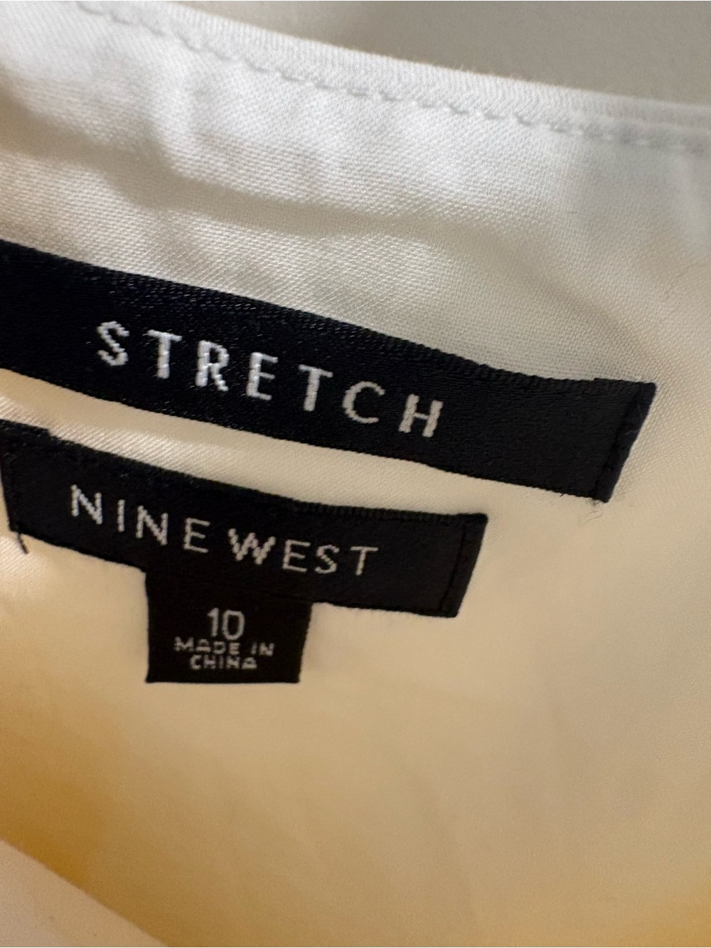 Nine West white, black and yellow Stretch dress with Simple Neckline